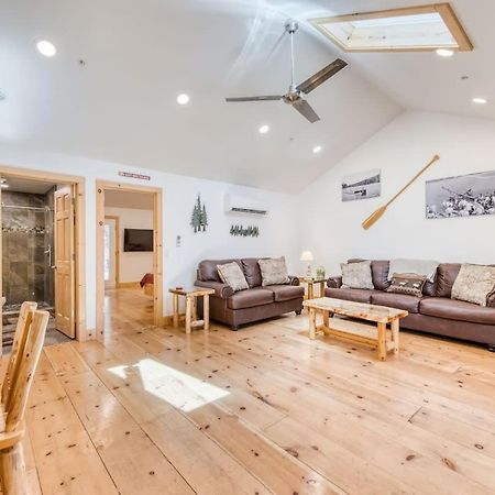 #3 Cottage Like Suite With Private Hot Tub Бас Лейк Екстериор снимка